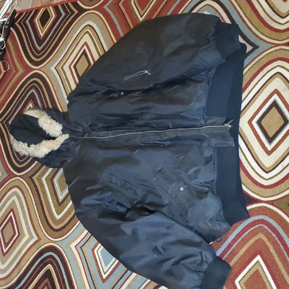 BIG AND TALL SIZE 6X SEAN JOHN PUFFY COAT